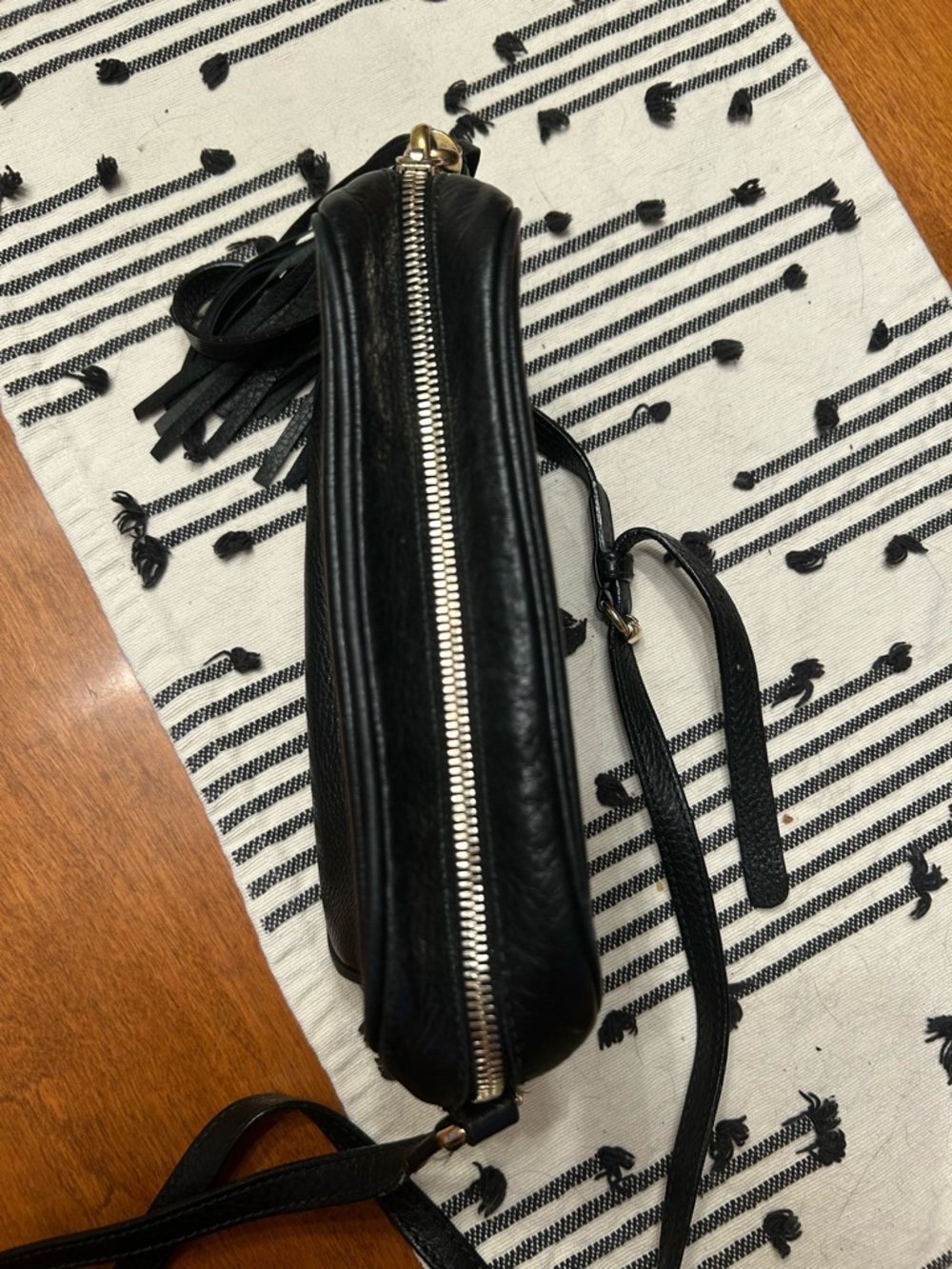 Authentic Gucci Black Soho Pebbled Leather Crossbody ๐ - Picture 12 of 13